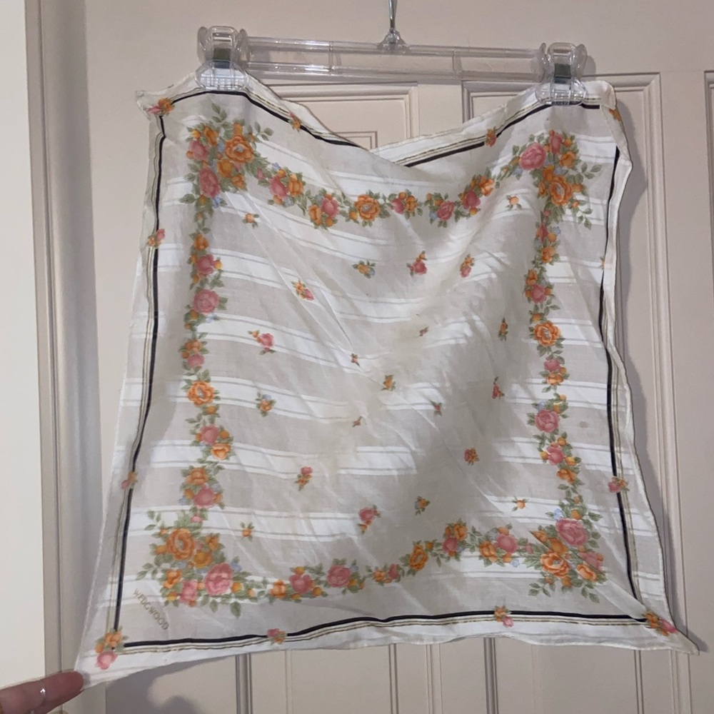 Scarf lot 8 - Picture 6 of 7